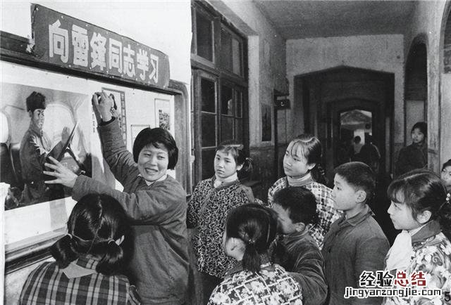 40年后披露事故发生细节 雷锋是怎么牺牲的