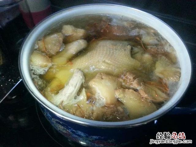掌握这些技巧鸡汤才鲜美 怎么样煲鸡汤好喝