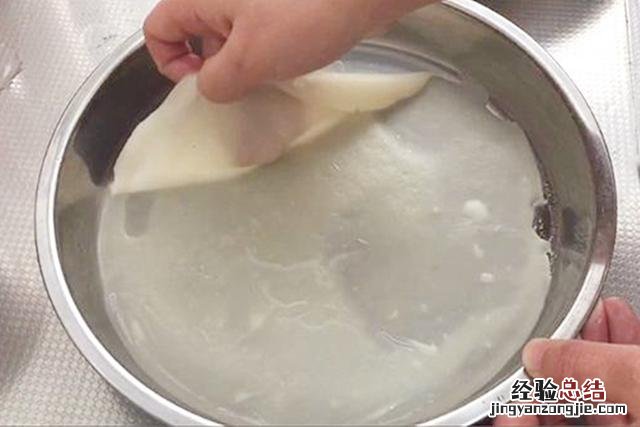 奶奶用了一辈子的方法 怎么在家做凉皮