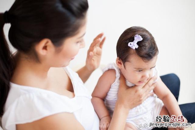 吐奶溢奶的原因及解决办法 孩子吐奶是怎么回事