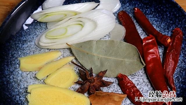 手把手教你做吃一次忘不了 猪蹄怎么做好吃又简单