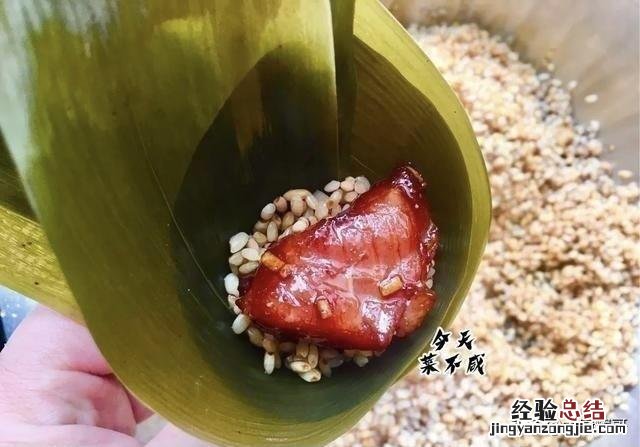 只需记住“1泡2拌3煮” 怎么包粽子好吃