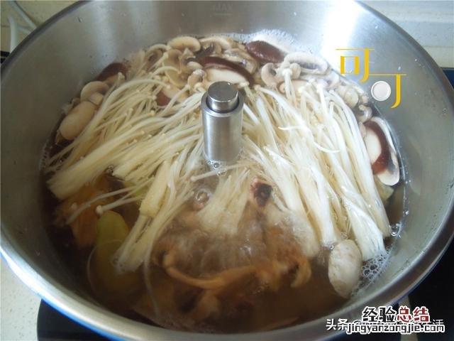 墨鱼干炖汤怎么发挥他的鲜味 墨鱼干怎么做好吃 家常做法