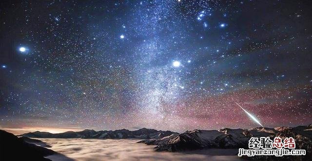 天空中为什么会出现流星雨 流星雨是怎么形成的