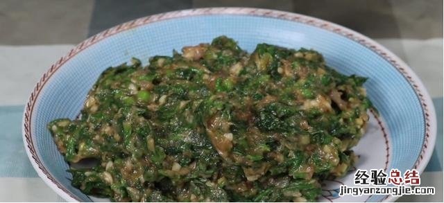 荠菜素饺子馅怎么做才能鲜嫩多汁 荠菜饺子馅怎么调才好吃