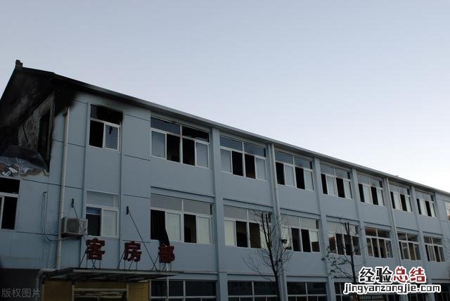 谈谈大学生入党需要具备的条件 怎么入党需要什么条件大学