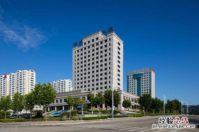 谈谈大学生入党需要具备的条件 怎么入党需要什么条件大学