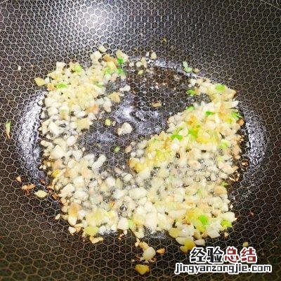 蒜蓉螃蟹蒸粉丝的做法 青蟹怎么做好吃又简单