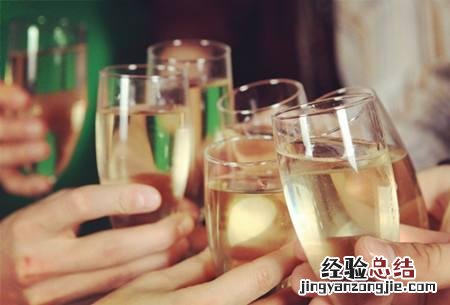 酒后难受解酒最快最有效的方法 喝醉酒了怎么缓解难受