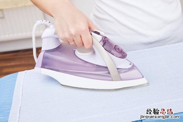 衬衫不仅不会被洗坏反而越洗越新 衬衫怎么洗才不会皱