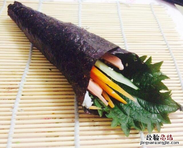 正宗寿司怎么卷图解 怎么样做寿司才好吃