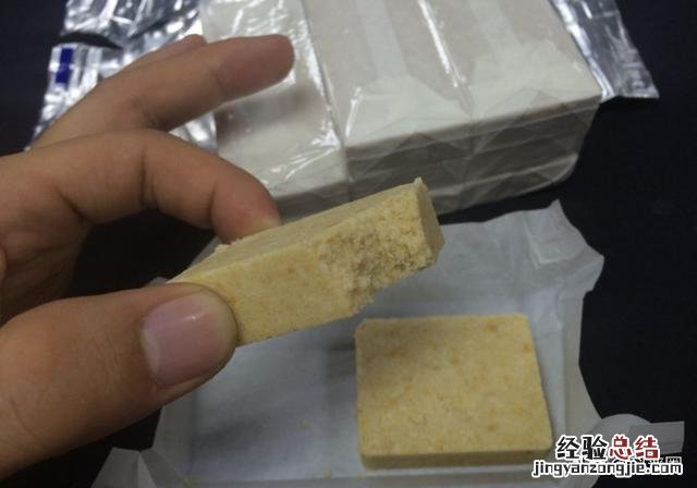 开水煮30分钟瞬间懂了 压缩饼干怎么吃才是正确的方法