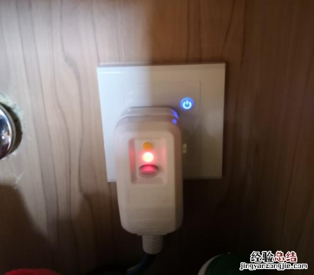 速热水龙头和小厨宝哪个更好 速热水龙头怎么样