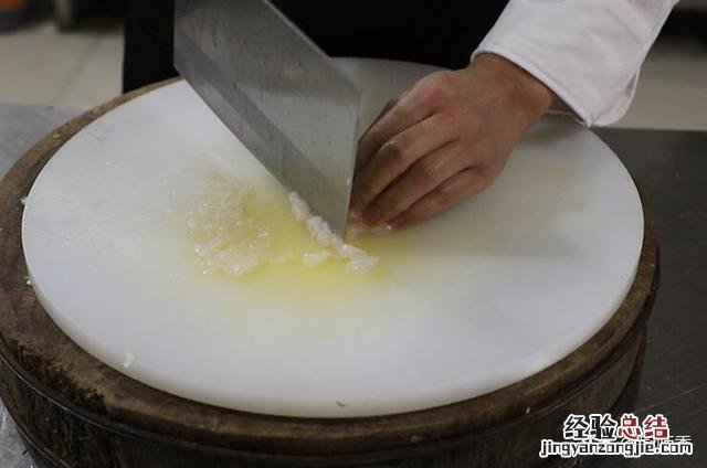 鱼肉馅饺子的做法最正宗的做法 鱼肉馅饺子怎么做好吃