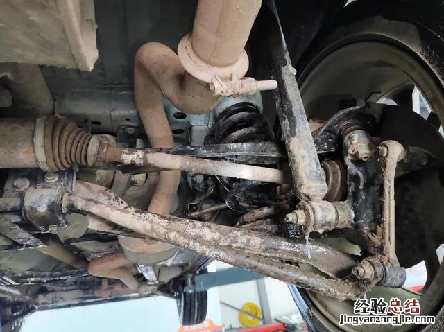 这配置简直是小型SUV中的天花板 福特翼搏怎么样 值得购买吗