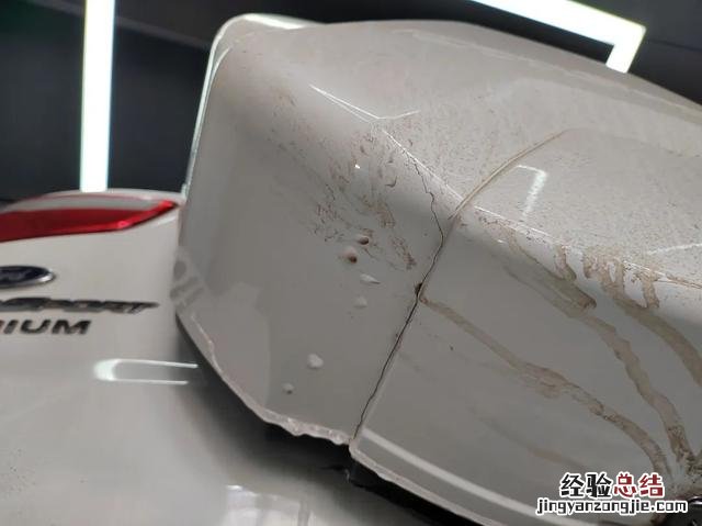 这配置简直是小型SUV中的天花板 福特翼搏怎么样 值得购买吗
