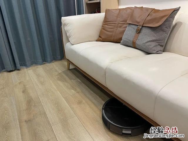 扫地机器人是神器还是鸡肋 扫地机器人怎么样