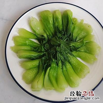 我家做香菇油菜就用这个方法 香菇油菜怎么做好吃又简单易学花