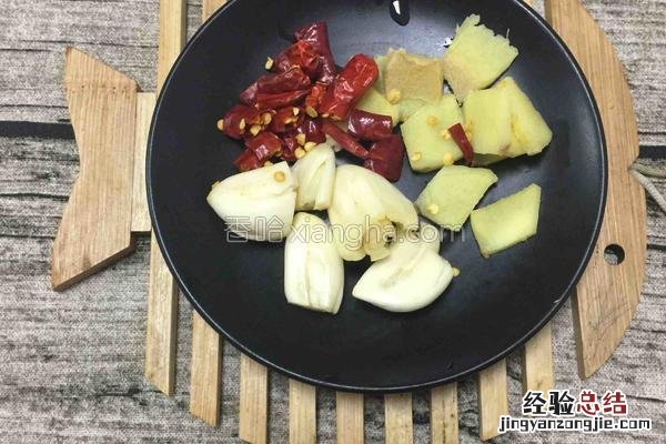 4款家常做法简单又美味 腊肉怎么吃前怎么处理方法