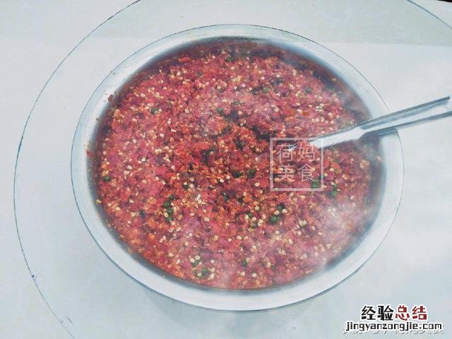最简单四川辣椒酱的正宗做法 四川辣椒酱怎么做制作方法