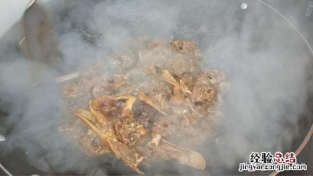 正宗川味鹅肉的吃法 白切鹅肉怎么样做比较好吃