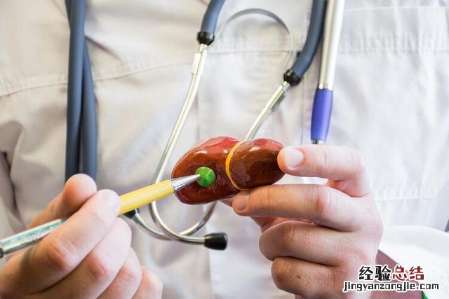 这6个因素都可能产生结石 胆结石是怎么形成的应该怎么治疗