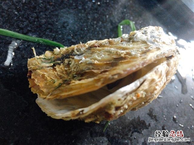 没有生蚝刀开生蚝壳最简单方法 生蚝怎么打开最方便