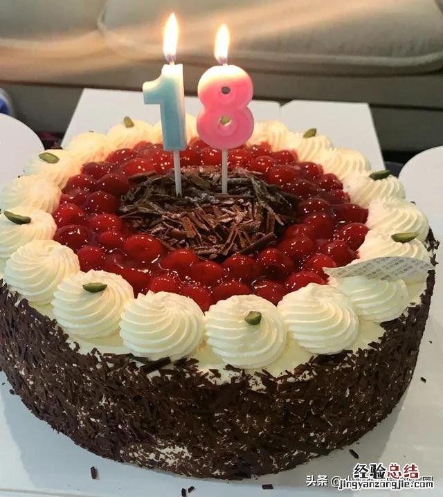 写给18岁女儿生日寄语 18岁生日祝福语简短