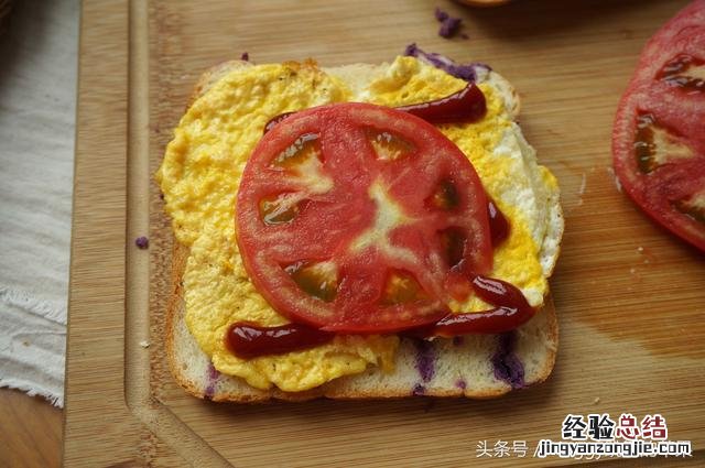 巧用面包机轻松做出柔软面包 面包机做面包的方法及配料