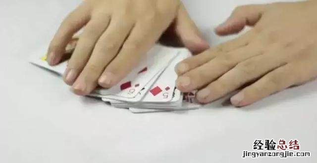 入门基础扑克牌魔术教学 扑克牌魔术教程简单易学