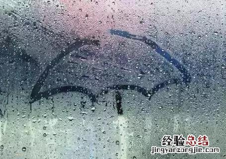 新买的充电宝的正确使用方法 充电宝怎么用怎样正确使用充电宝