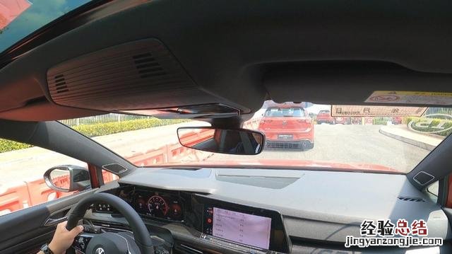 赛道试驾第八代高尔夫GTI 高尔夫gti怎么样优点缺点