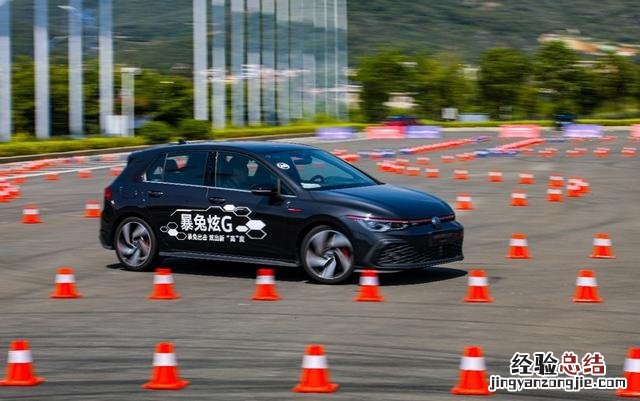 赛道试驾第八代高尔夫GTI 高尔夫gti怎么样优点缺点