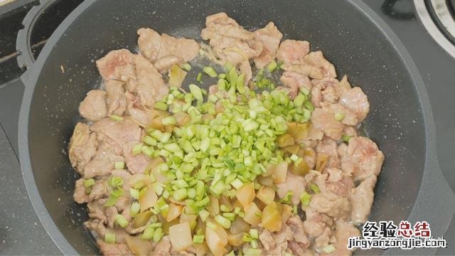 牛肉怎么炒才嫩关键只有一个步骤 牛肉怎么做好吃又嫩