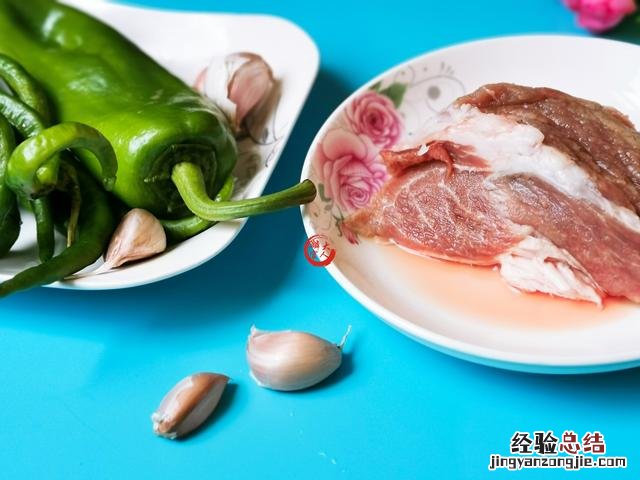 教你一道湖南正宗的“辣椒炒肉” 辣椒炒肉怎么做才好吃