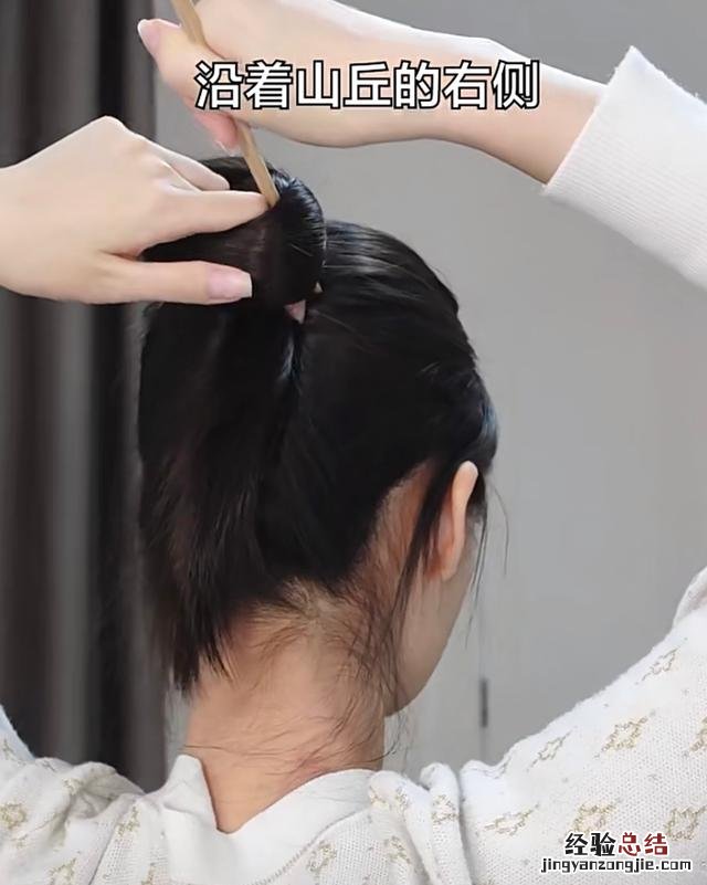 只需一根筷子教你盘绝美发型 怎么盘头发简单好看