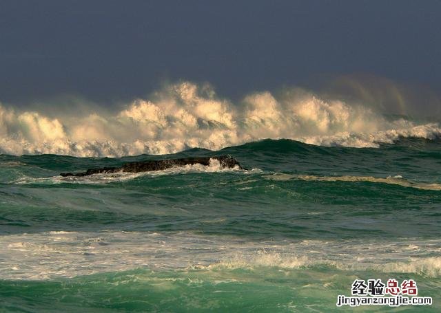 海啸有多可怕它到底是如何形成的 海啸是怎么形成的