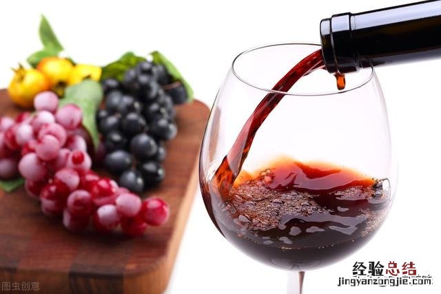 老品酒师总结出“8字挑酒口诀” 怎么选红酒正不正宗
