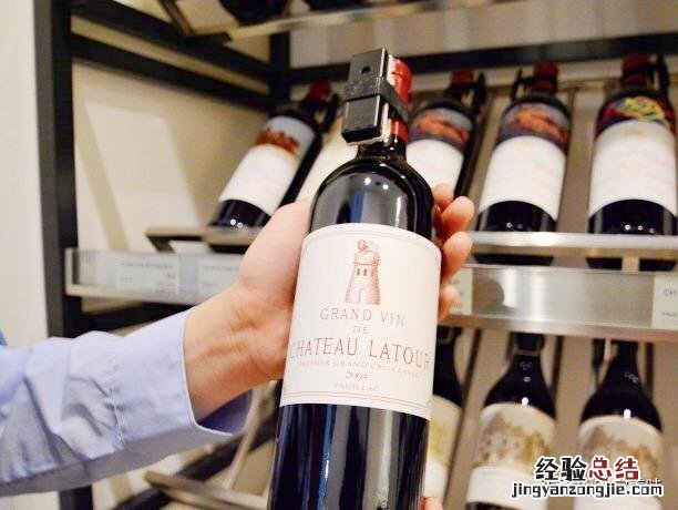 老品酒师总结出“8字挑酒口诀” 怎么选红酒正不正宗