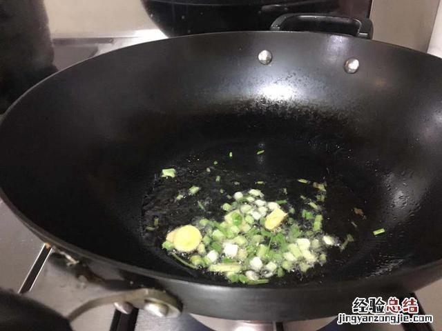 不用油炸的椒盐皮皮虾的做法 皮皮虾怎么做好吃又简单