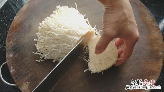 金针菇这样做特爽口开胃超好吃 金针菇怎么做好吃又简单