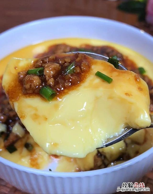 肉末蒸鸡蛋糕的做法 鸡蛋糕怎么做又嫩又好吃
