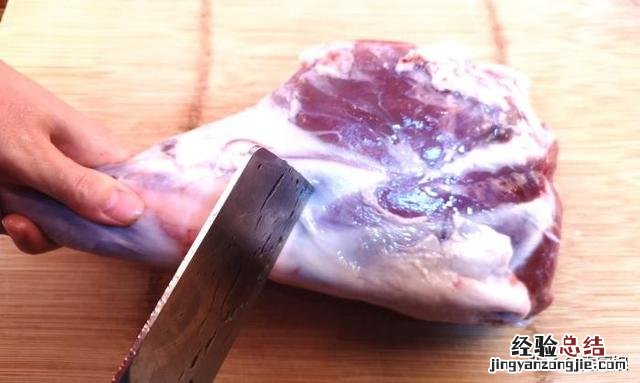 清炖羊肉放啥调料味道最好 羊排怎么炖好吃又烂没腥味