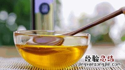 盘点亚麻籽油的7种常见吃法 亚麻籽油正确的食用方法