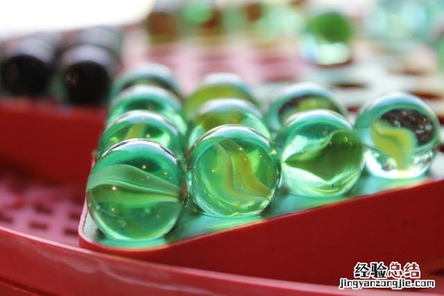 佳能eos1300d单反相机入门教程 佳能d1000参数