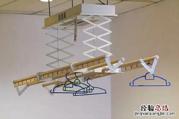 老师傅介绍晾衣架的安装方法 晾衣架怎么安装教程