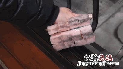 风扇脏了难清理教你一招不用拆 电风扇怎么清洗方便
