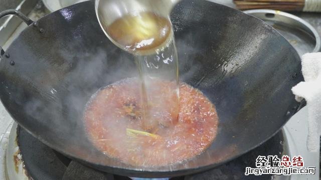传统熏鱼的做法最正宗的做法 熏鱼怎么做好吃又简单