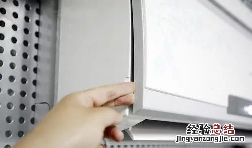 教你一招清洗空调的方法和技巧 怎样清洗空调室内挂机