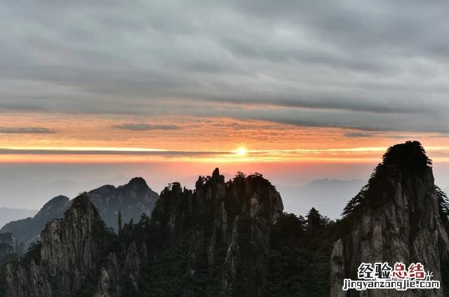 到底几月来黄山风景区能看到最美的秋景 黄山一日游攻略